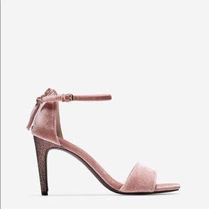 🌸 Stunning Cole Haan mauve velvet/glitter heels
